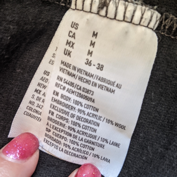 American Eagle Outfitters Black Long Sleeve Tee - Picture 7 of 10